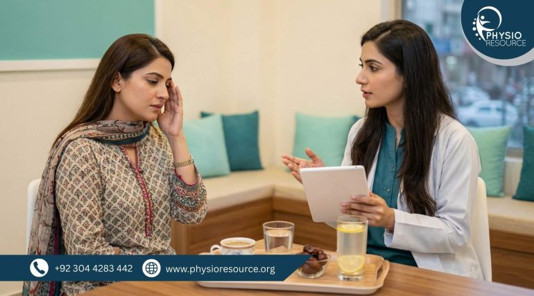 Dietitian advising a client in a Lahore clinic about caffeine withdrawal headache relief and a safe Ramadan step-down plan